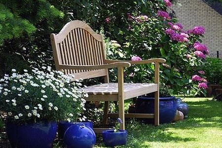 Gradina in stil Biedermeier